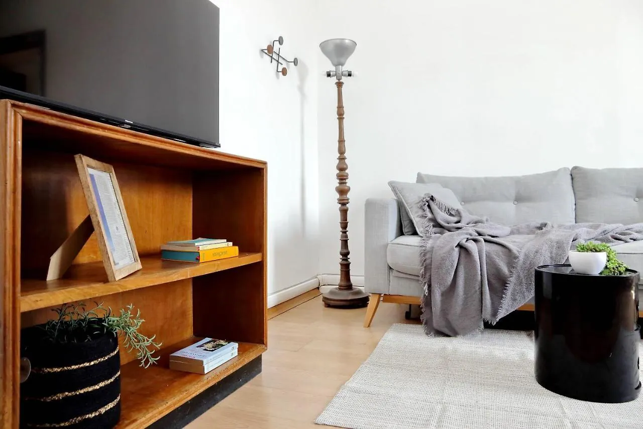 Cavour 2 Bedrooms Apartment Rome
