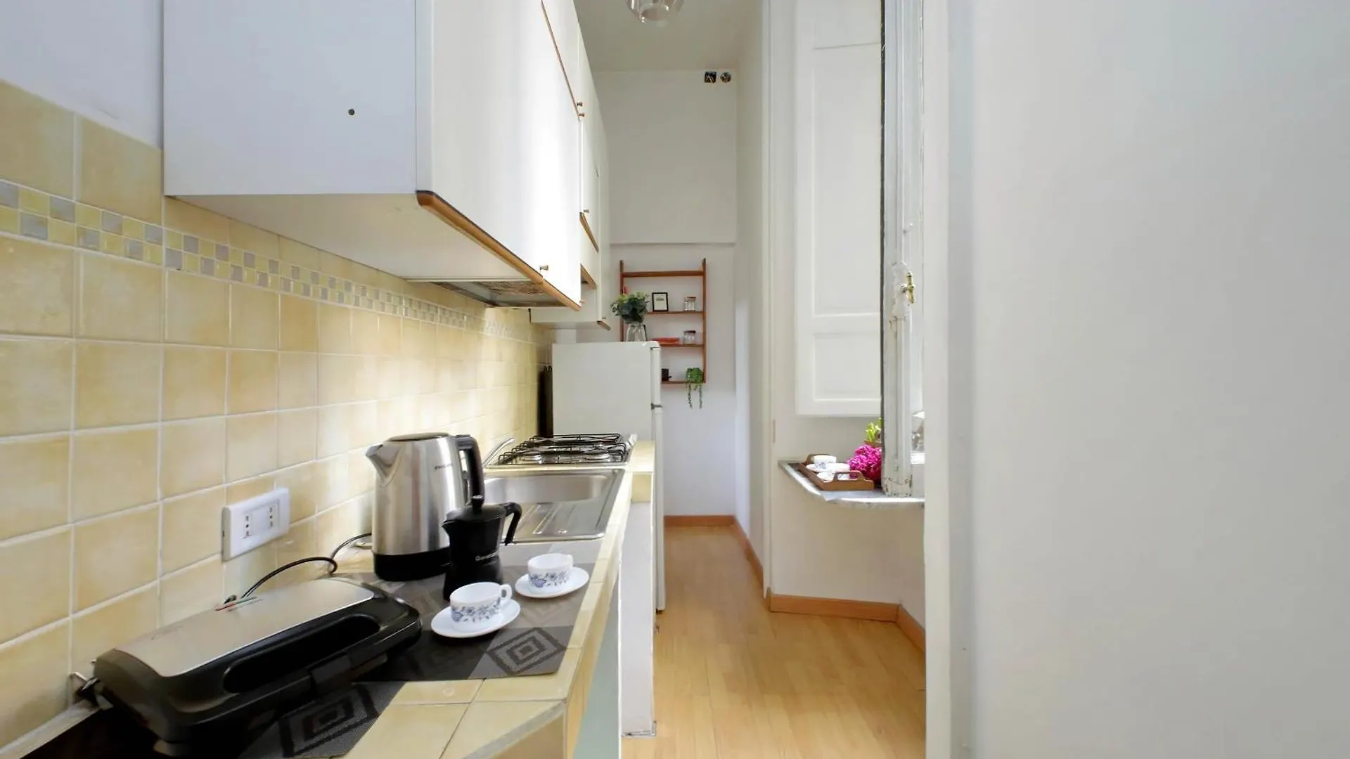 Cavour 2 Bedrooms Apartment Rome